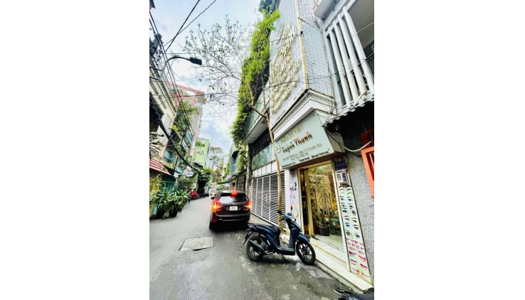 Ngộp Lạc Long Quân - giáp Q10 - 4 tầng  - view HXH gần 40 m2